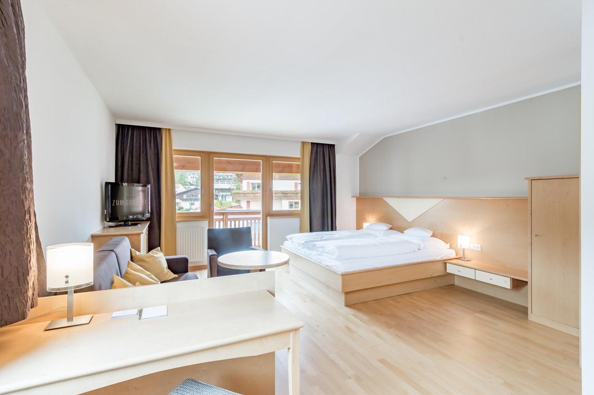 Hotel Zum Gourmet Seefeld in Tirol Room photo